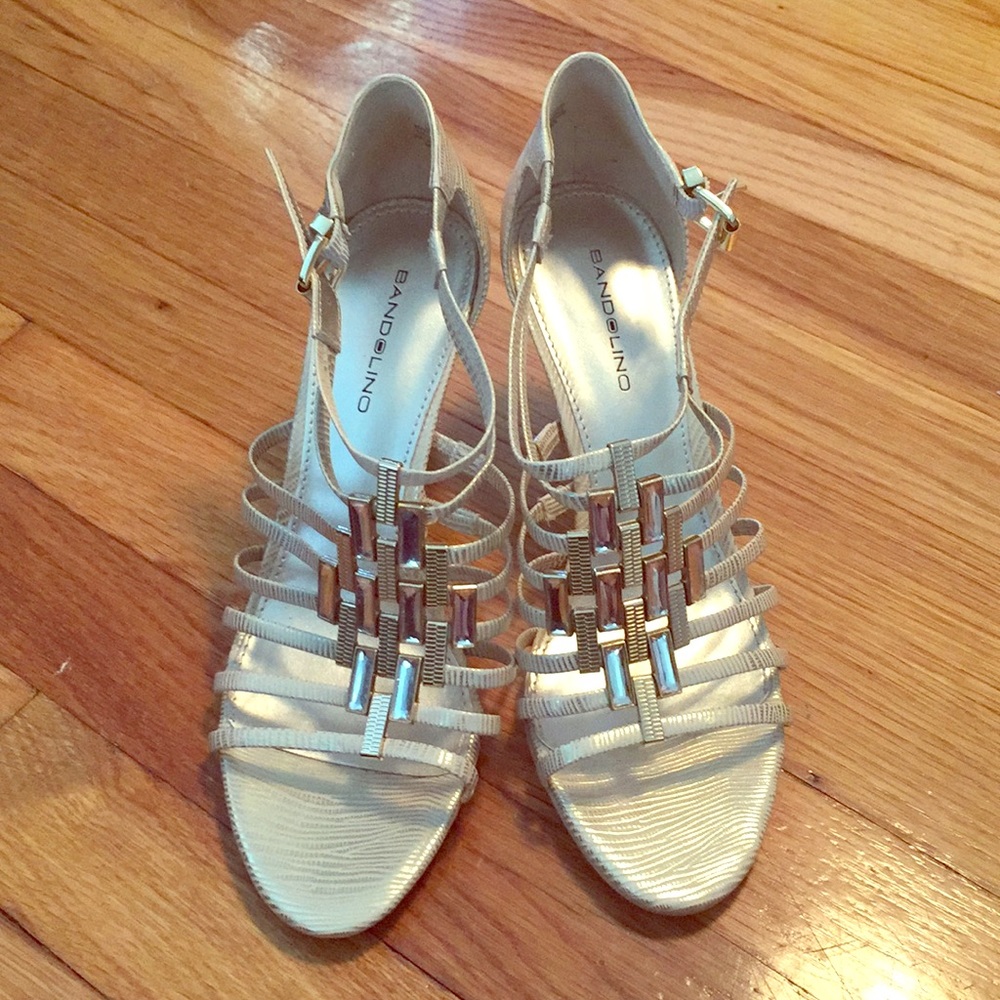 Formal shoes